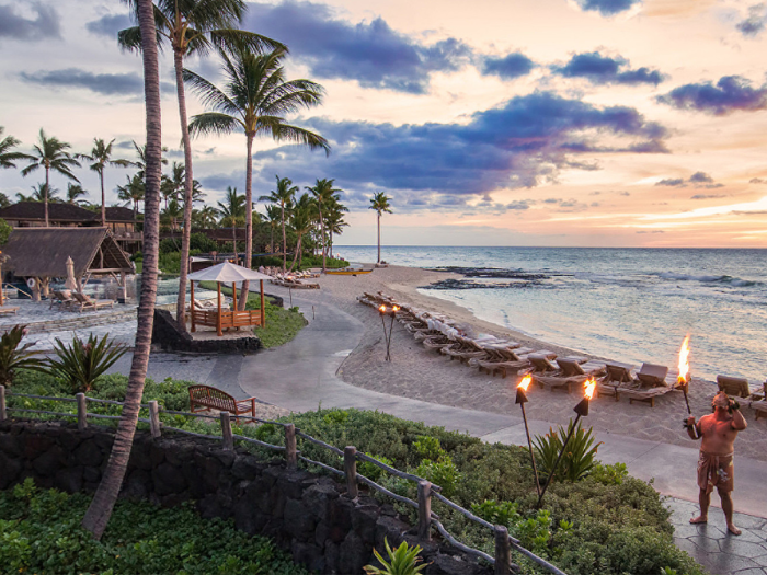 After dinner, guests can walk to the nearby beach to watch the sunset ...