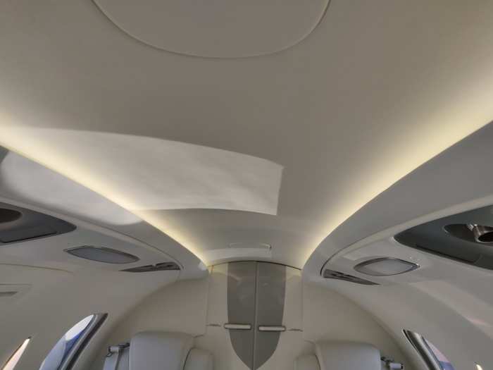 Speaking of the stereo, the HondaJet does not use traditional speakers. Instead, its cabin is surrounded by a couple dozen transducers that vibrate inside the plane