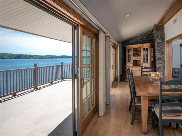So it makes sense that many of the rooms in the home have gorgeous views of the water.