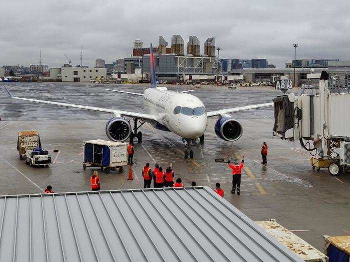 The plane chosen to operate the flight is N102DU, it was the second A220 delivered to Delta. The airline actually used the same plane and crew on both of my flights.