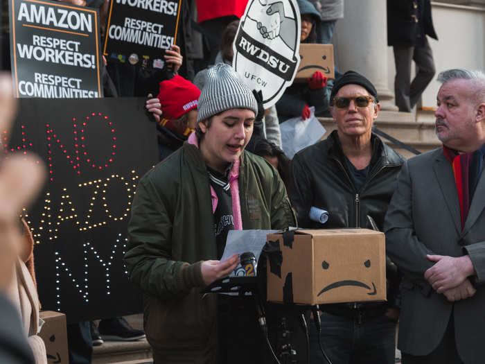 Other New Yorkers pointed out that Amazon didn