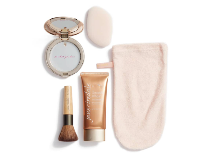 Jane Iredale Essentials Set