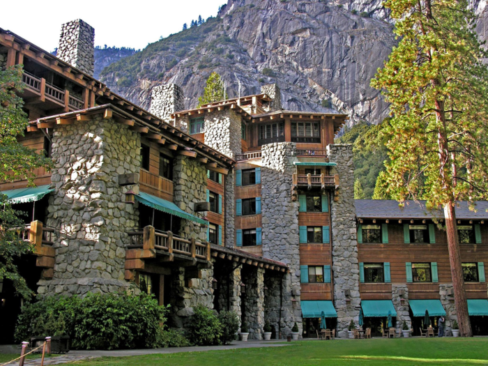 The hotel grounds are beautiful in the summertime ...