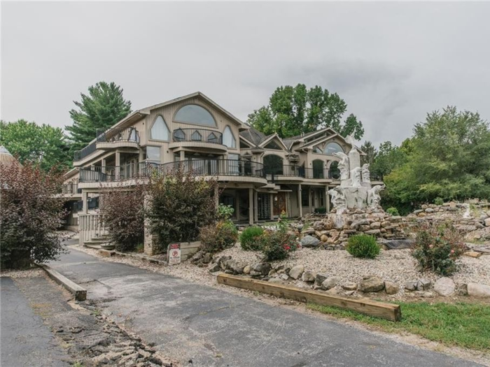 A mansion in Indiana has been dubbed "the ugliest house in America."