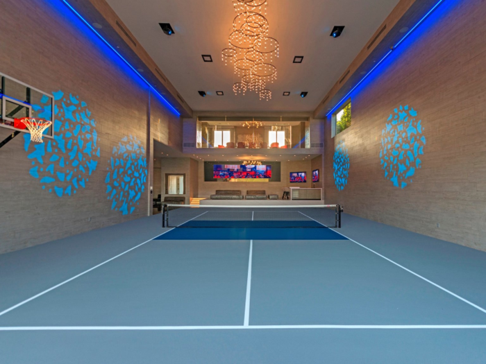 The home has its own sports complex, which houses a gym, a basketball court, and a boxing ring.