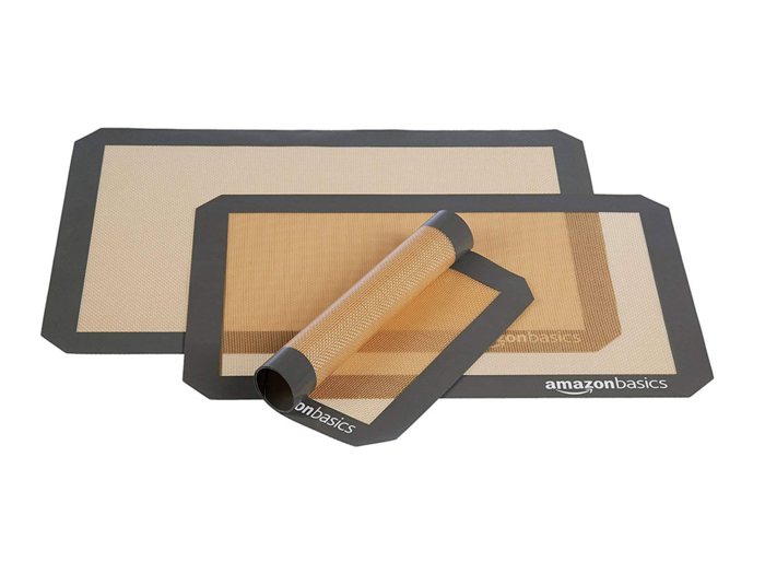 A set of convenient baking mats