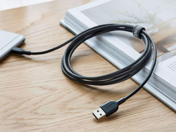 An even more durable extra-long lightning cable for charging phones