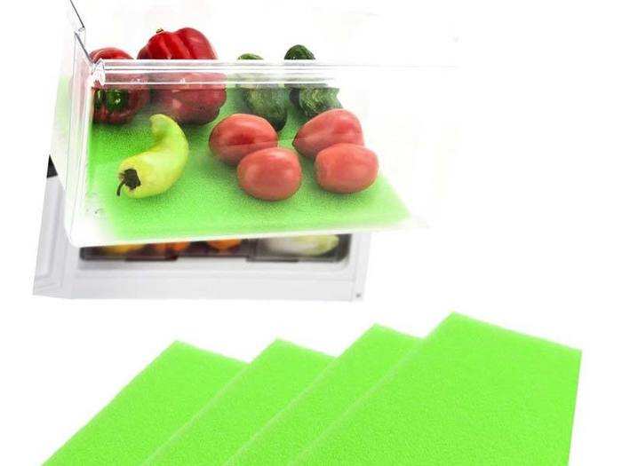 Refrigerator drawer mats that facilitate better air circulation.