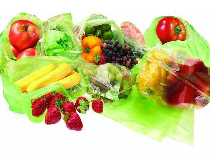 Bags that use food-grade polyethylene and a natural mineral to keep food fresh.