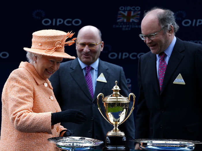 Queen Elizabeth II presented the trophy to both Alain and Gerard Wertheimer after the race that bears her name in 2015.