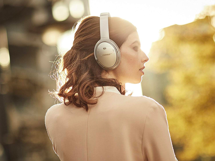 The best noise-cancelling headphones for comfort