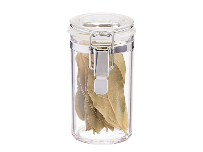 A spice jar