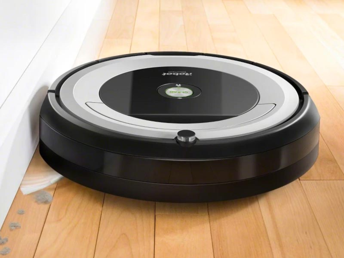 A best-selling WiFi robot vacuum