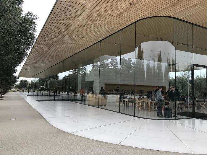 Similar to the spaceship building and many of Apple