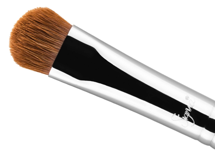 The best eyeshadow shader brush