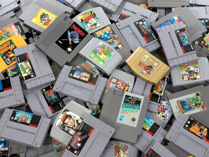 By 1994, Nintendo celebrated the sale of 1 billion game cartridges.