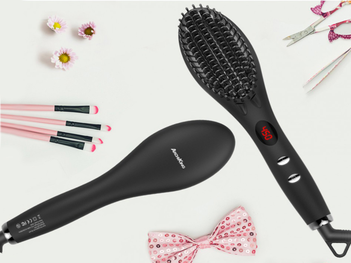 The best straightening brush for fine or damaged hair