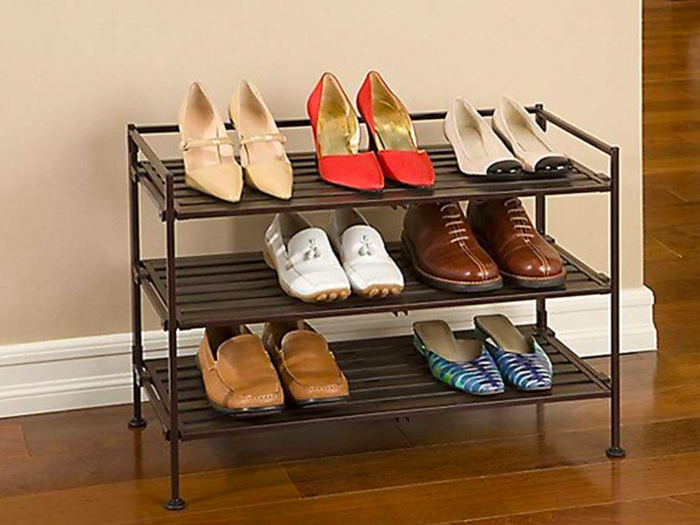 A stackable shoe rack