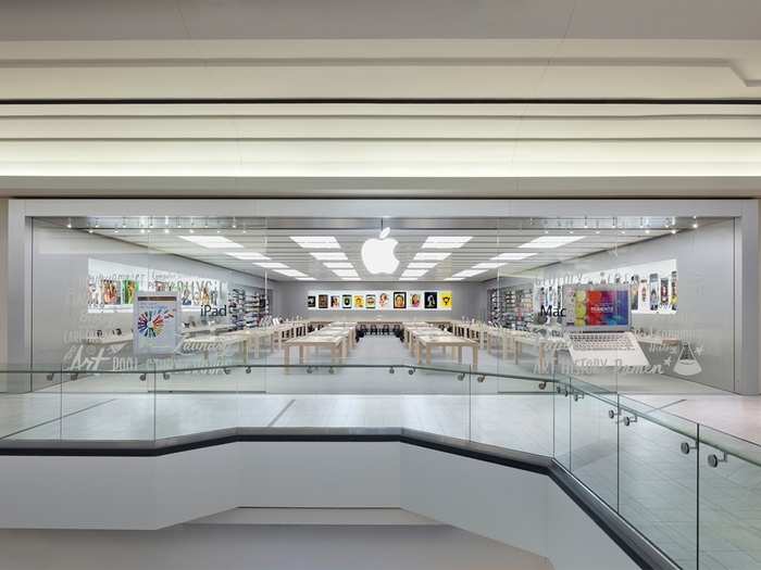 Apple Markville Shopping Centre