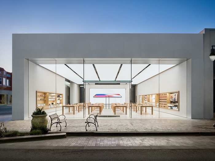 Apple Burlingame