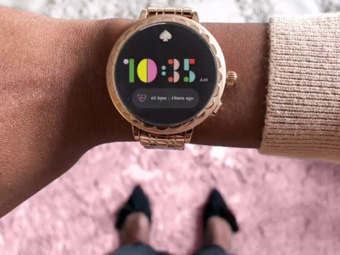 The best smartwatch for women with feminine details