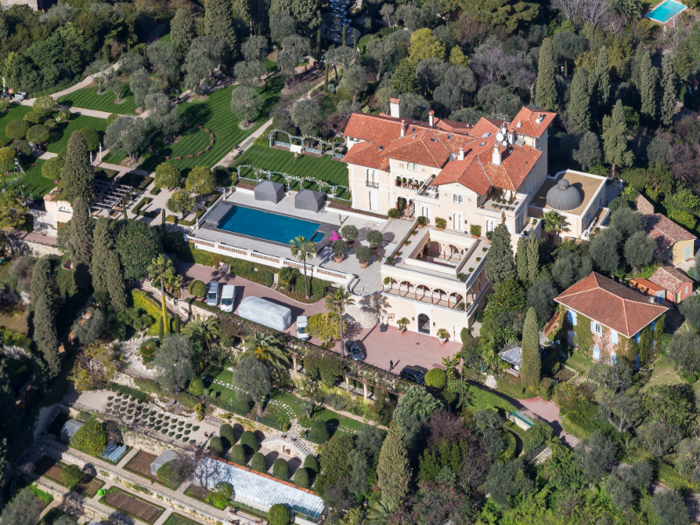 Many other villas in Saint-Jean-Cap-Ferrat are privately owned.