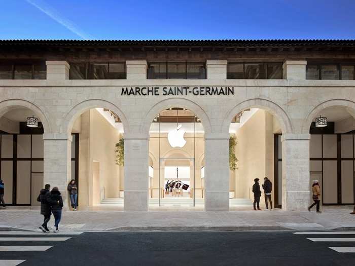 Apple Marché Saint-Germain