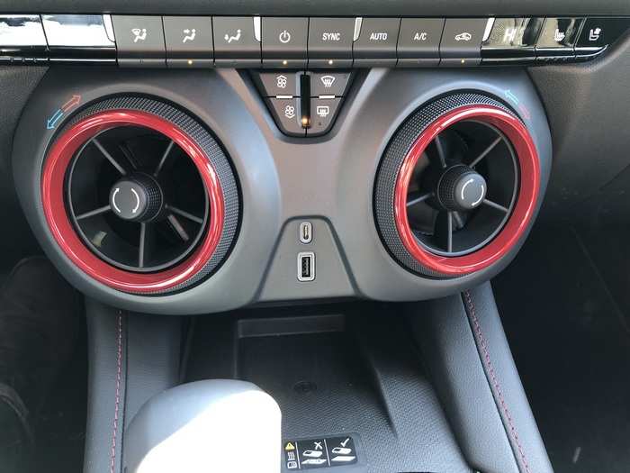 The climate control venti-knobs are sort of weird, but they