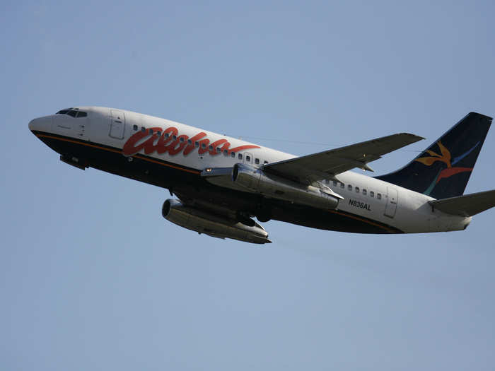 Aloha Airlines: defunct 2008.