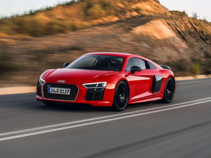 10. Audi R8