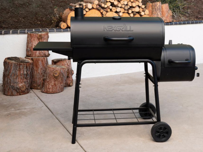 The best BBQ smoker under $100