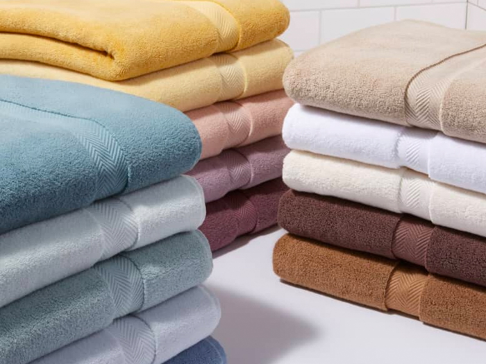 Highly absorbent cotton bath towels