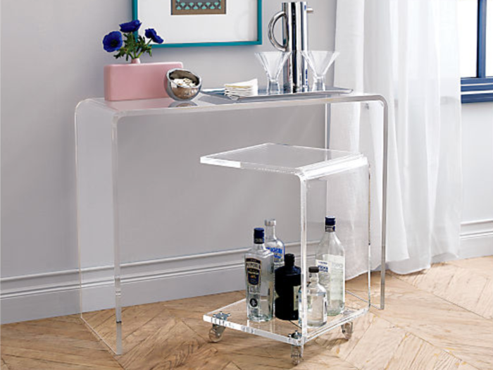 The best acrylic C table