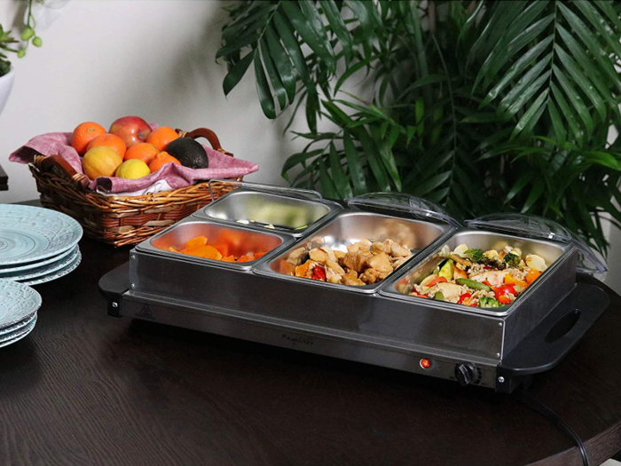 Buy: MegaChef buffet server and food warmer ($40)