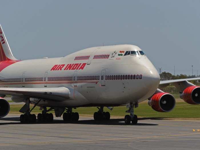 11. The Republic of India: The Indian PM traditionally flies aboard Air India Boeing 747-400s operated by the Indian Air Force. However, the aging jumbo jet is reportedly set to be replaced by a new customized Boeing 777-300ER.