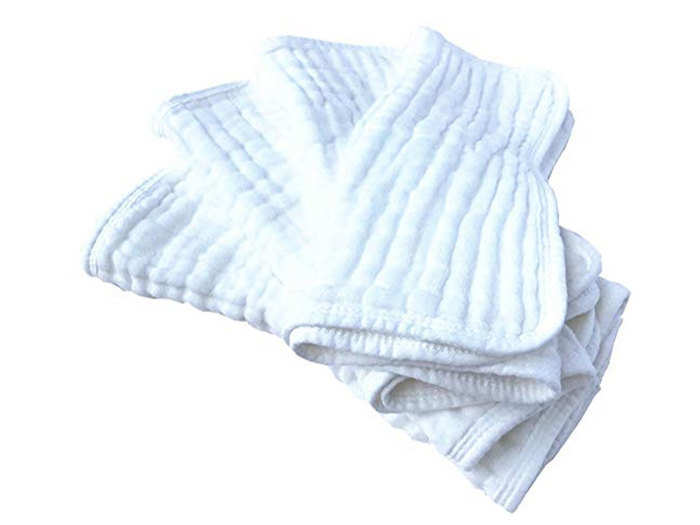 A set of soft and absorbent burb cloths