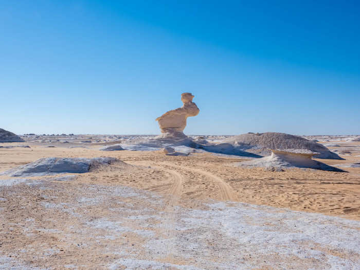 But first, we had to see some of the more famous calcium rock formations, like this one, that looks like a rabbit ...