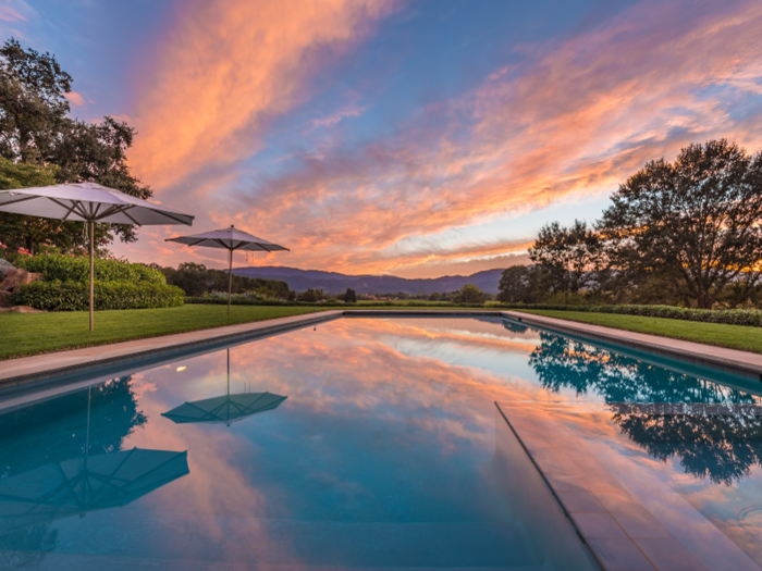 If the listing photos are any indication, the buyers of the Napa Valley home will experience some truly spectacular sunsets.