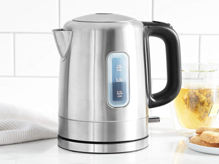 An electric water kettle