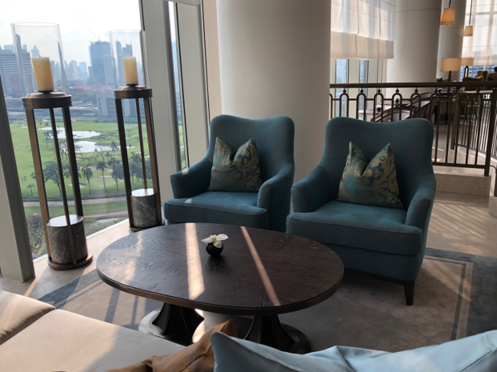 Rather than at the front desk, check-in takes place at comfortable seating areas throughout the lobby — the front desk staff brings everything you need to check in while you enjoy a welcoming cup of tea.