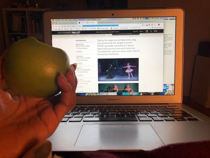 She follows it with a post-dinner snack of an apple while browsing the internet.