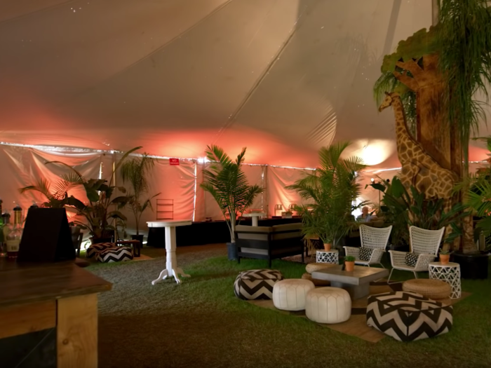 The lounge is, fittingly, decorated in safari theme, and is completely air-conditioned.