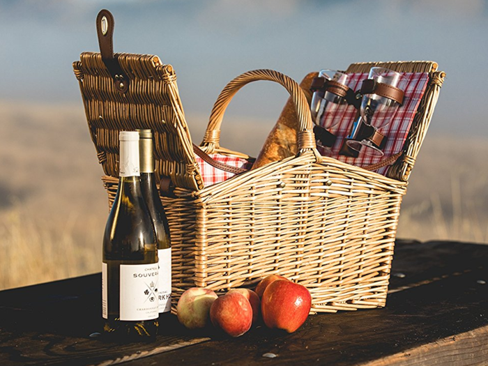 The best picnic basket for two