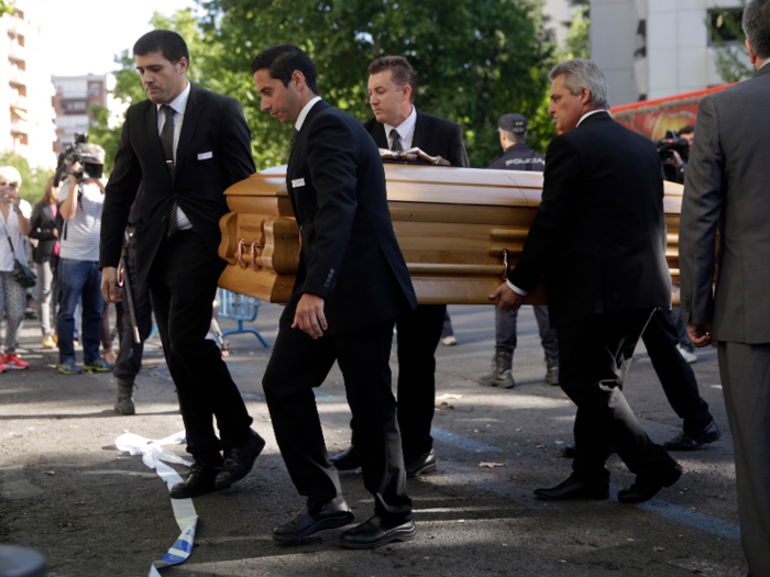 3. Funeral service managers earn a median wage of $79,180.