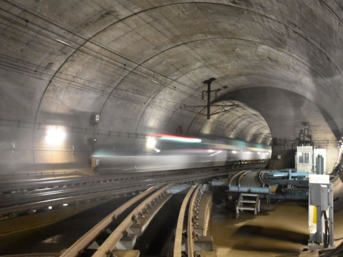 2. Seikan Tunnel