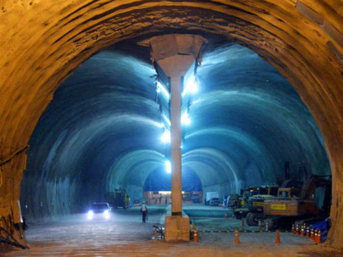 4.Yulhyeon Tunnel