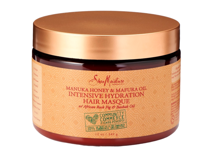 A pampering hair oil mask