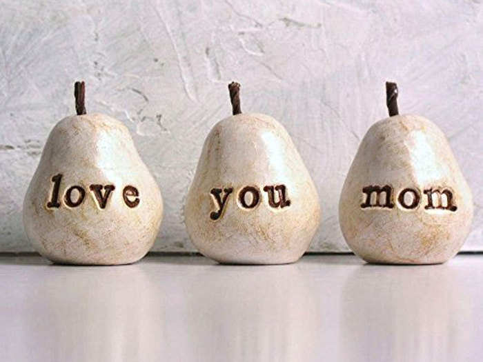 A cute set of decorative pears