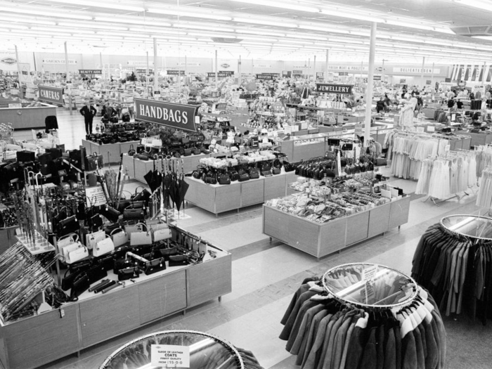 At the height of its powers, discount-department-store chain Woolco operated stores in Canada and the UK. The Woolworth spinoff ended up closing all of its US stores in 1983.