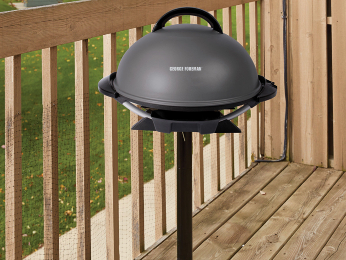 An electric grill